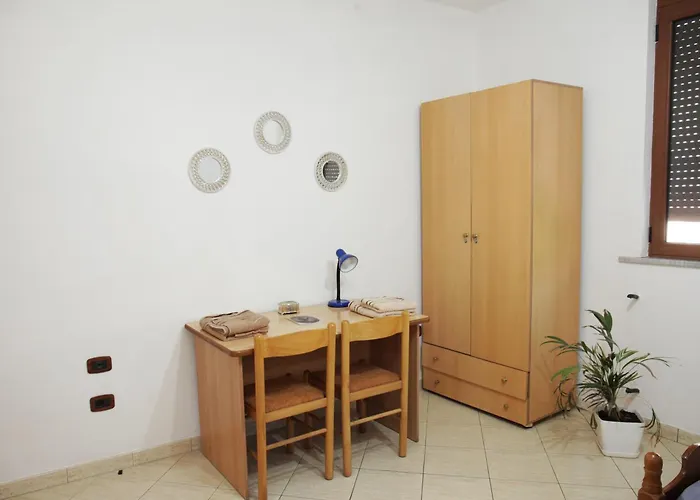 Daire Cozy 2 Bedroom 10 Min Walk To Center *