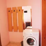 Апартаменты Cozy 2 Bedroom 10 Min Walk To Center Шкодер